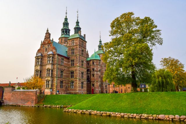 Rosenborg Palace - السياحة في كوبنهاجن