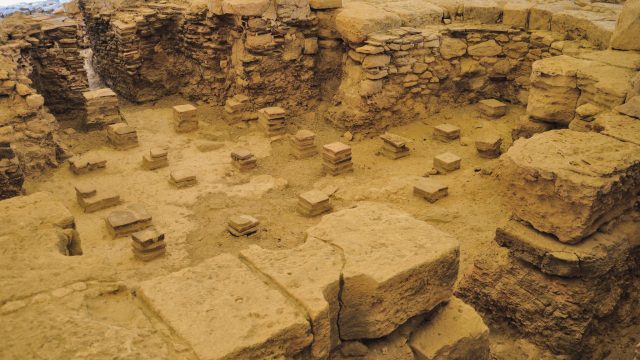 مدينة السرين الأثرية في الليث بالسعودية