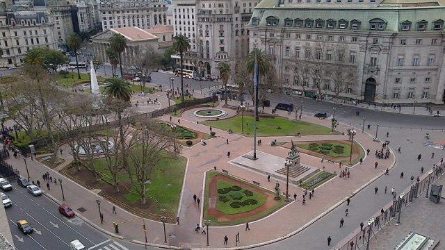 ساحة Plaza de Mayo 