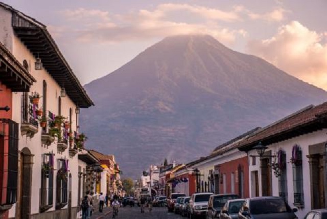 السياحة في جواتيمالا