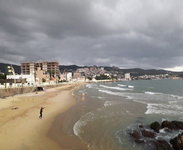 شاطئ سانت كلاود الجزائر
