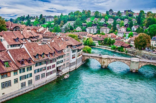 السياحة في بيرن سويسرا