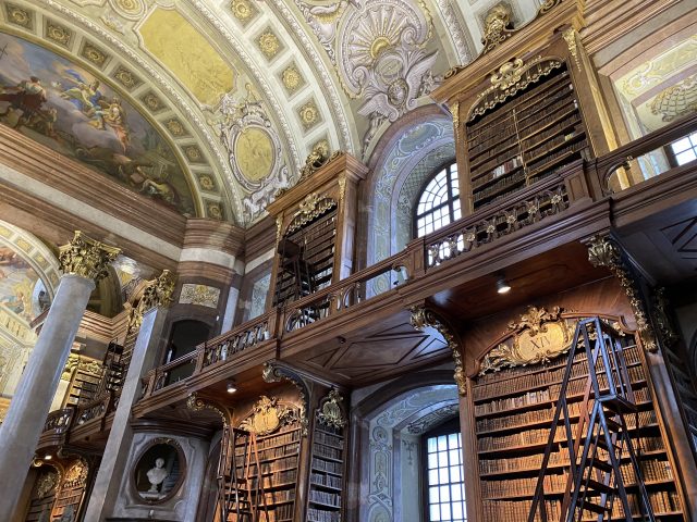 المكتبة النمساوية