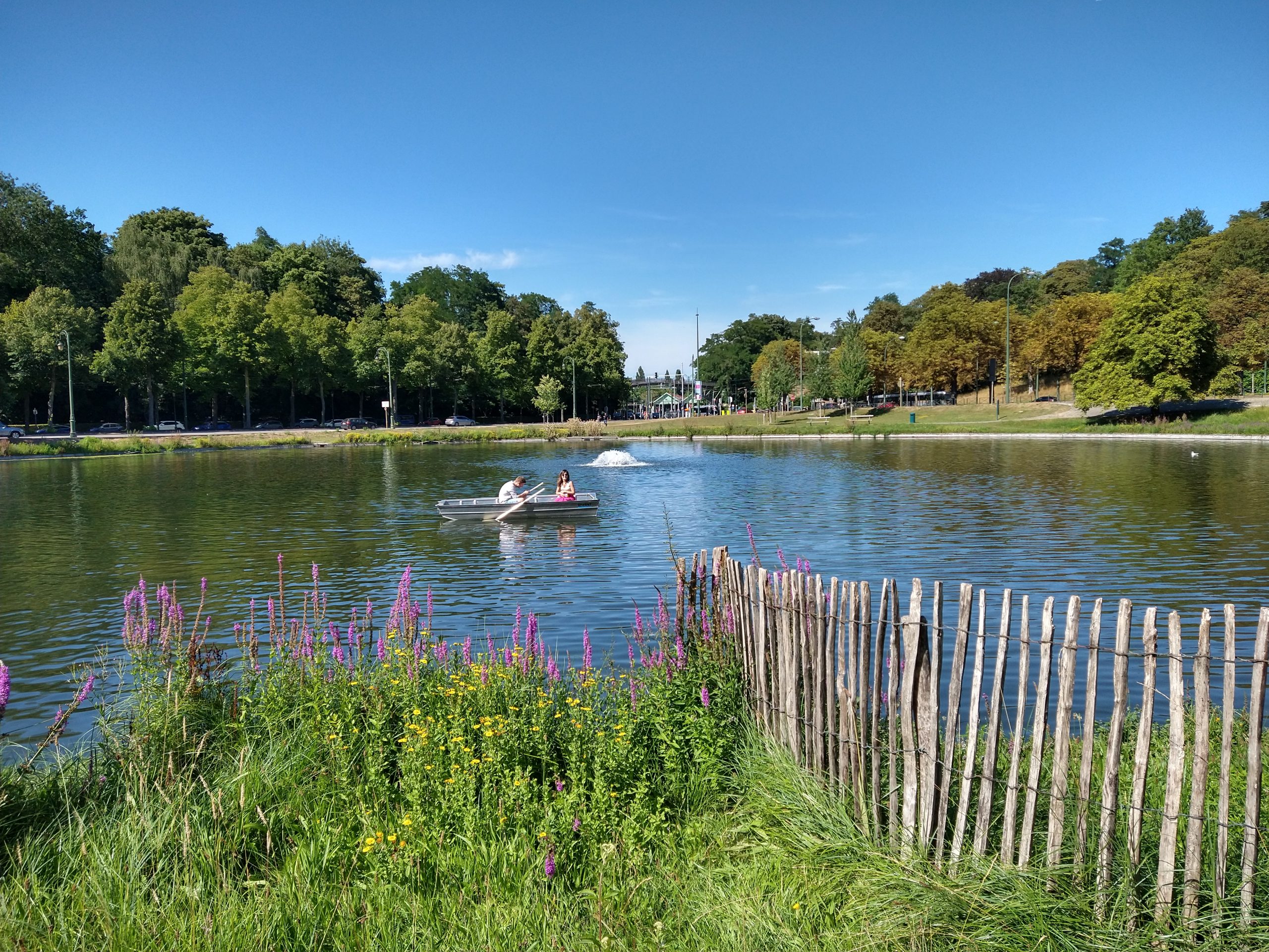 حديقة Parc de et Woluwe et etangs  Mellaerts