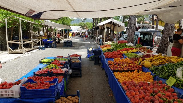  سوق الأربعاء في إيسميلير