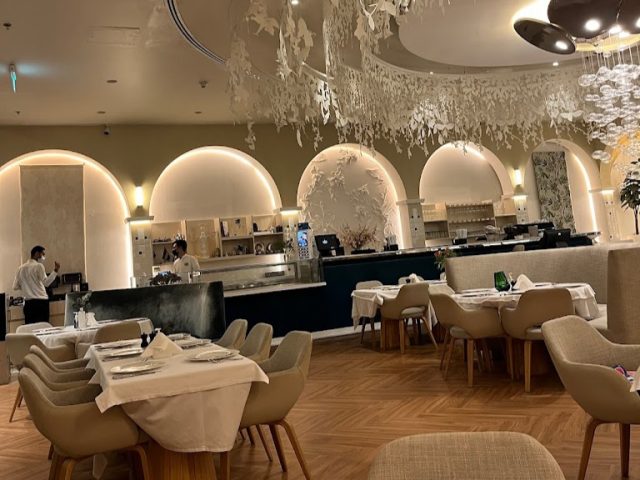 مطاعم ذا بوينت دبي