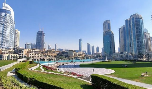 حديقة برج خليفة في دبي