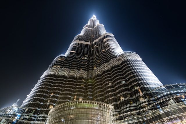 برج خليفة ليلًا