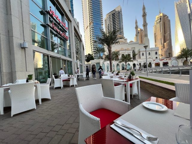 مطاعم حلوة في دبي