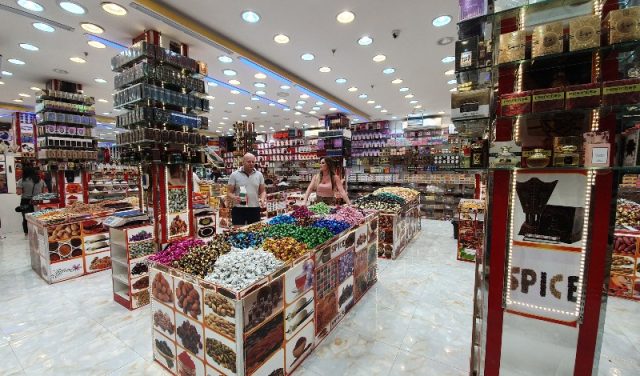 سوق العطور دبي