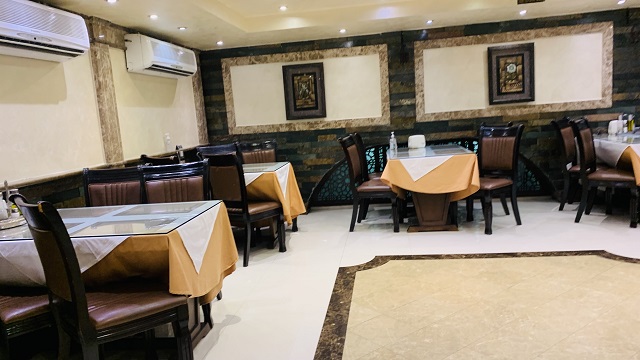 مطعم كرم الشام في ابوظبي