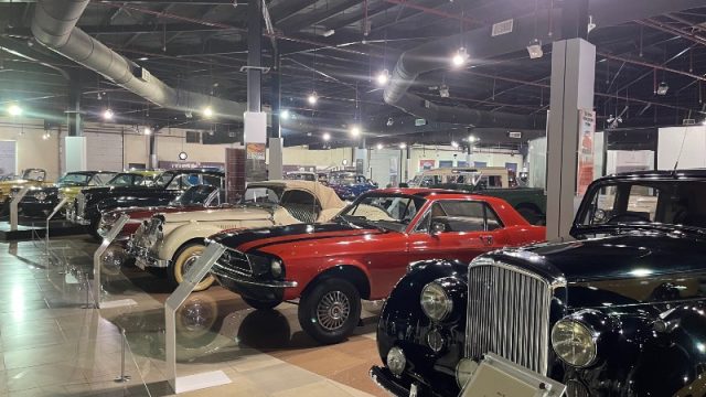 متحف السيارات